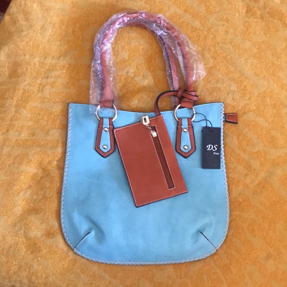 MKF Collection by Mia K-LAST ONE!!Light Blue Akris tote with coin purse bag-NWT - Picture 5 of 6